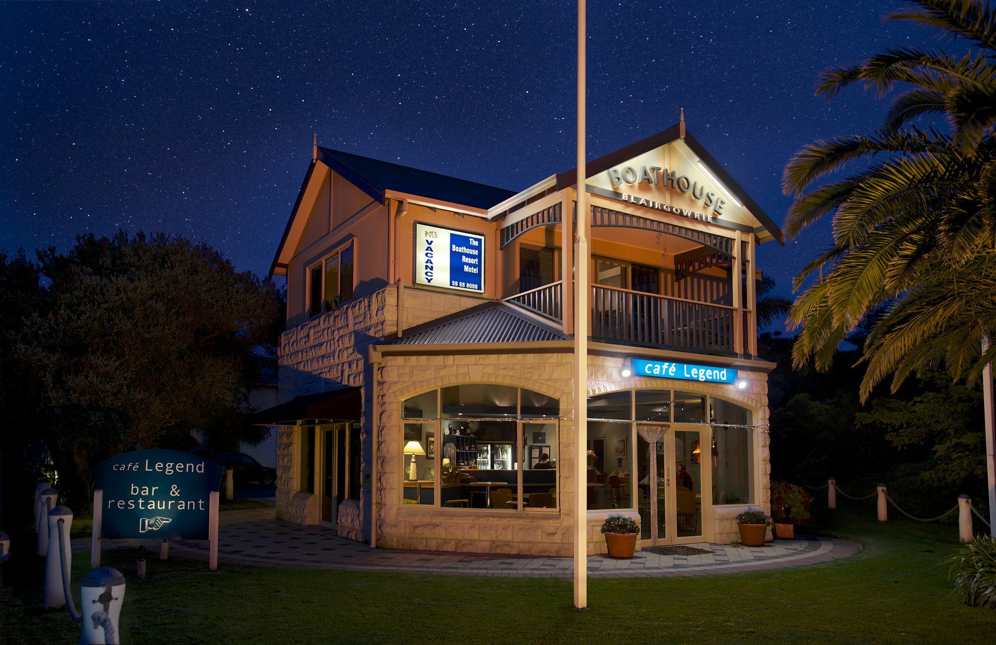 Boathouse Resort Studios And Suites Blairgowrie Exterior photo